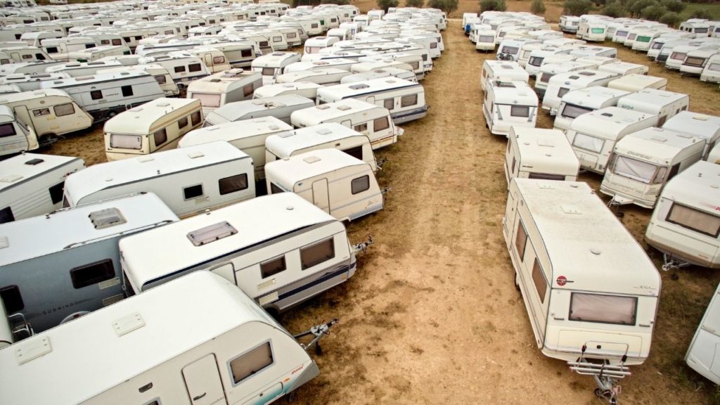 El nuevo aparcamiento de caravanas en Puerto Lumbreras llena sus